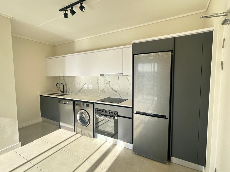 To Let 1 Bedroom Property for Rent in Croydon Western Cape